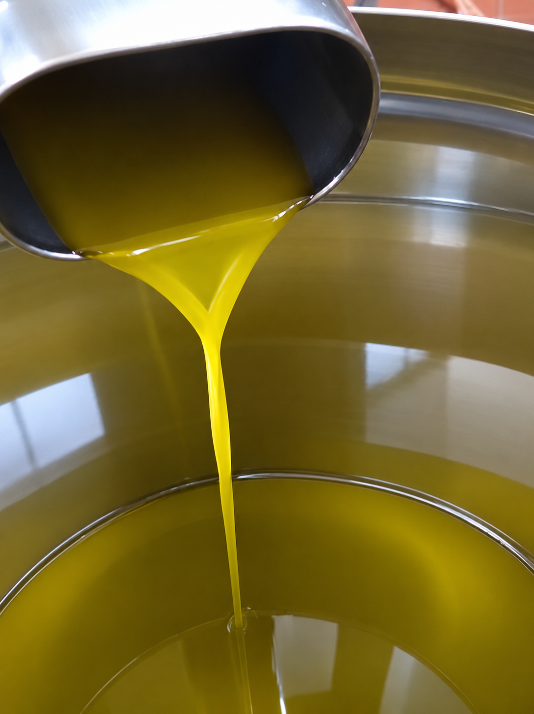La data di preferibile consumo è importante, ma solo se è presente l'annata di produzione.
